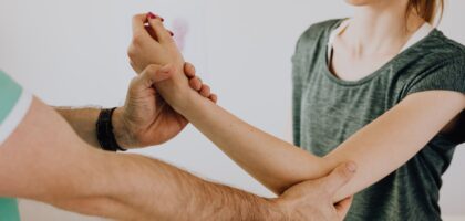 Nowoczesna reumatologia w Pruszkowie – jak skutecznie dbać o zdrowie stawów